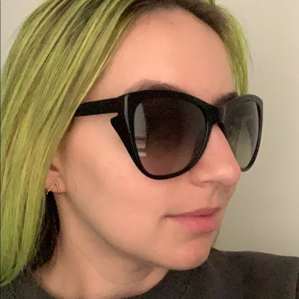 Stella McCartney 4031 Oversized Cat-eye Sunglasses